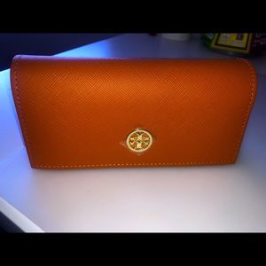Tory Burch Sunglass case